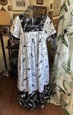 VTG 70s Sears MuuMuu Hawaiian Floral House Dress sz Med Made in Hawaii B W Boho