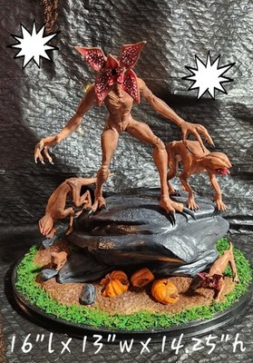 Stranger Things [ Demogorgon Evolution ] Hand Painted Figurine 