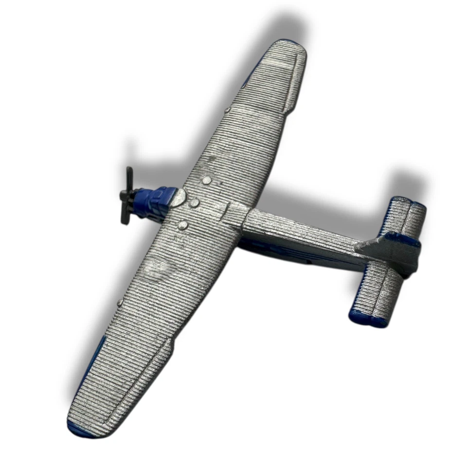 Small Ford Tri-Motor Passenger Plane Micro - Image 3 of 4