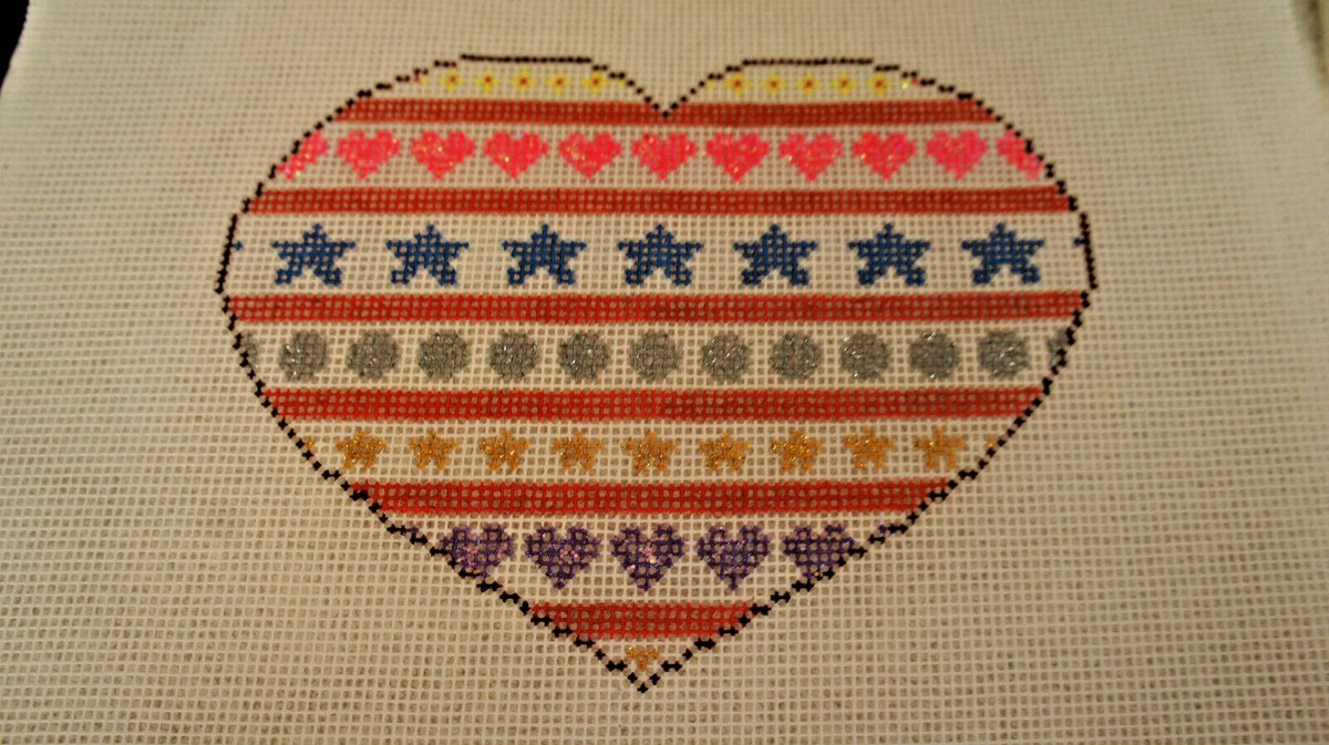 A❤︎ Handpainted Needlepoint Canvas Valentines Day heart 13ct Zweigart