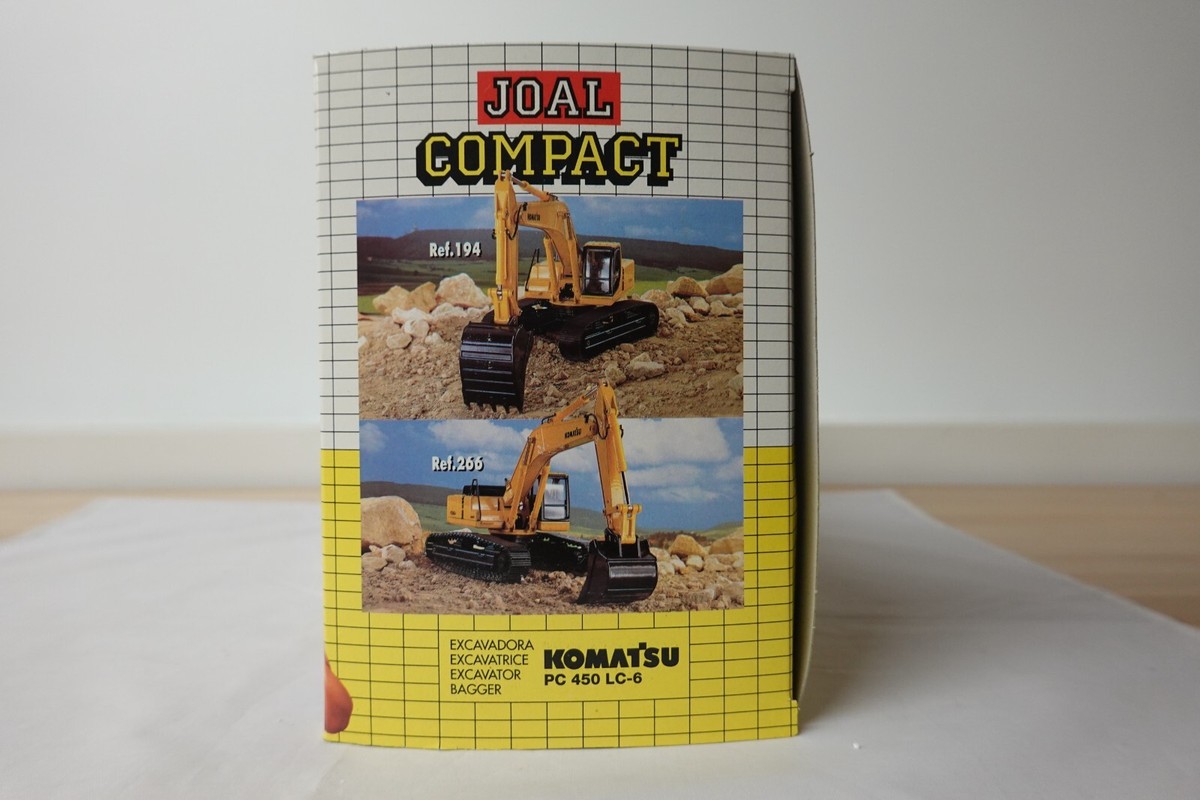JOAL 194 KOMATSU PC450LC-6 EXCAVATOR W/RUBBER TRACKS 1:32 SCALE