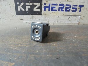 Radiobedienung VW Tiguan 5N AUX Anschluss 5M0035724 158891