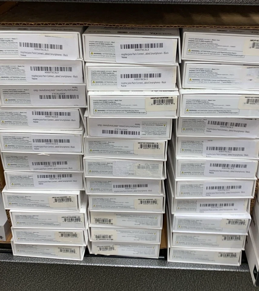 LOT OF 25 -Mophie Juice Pack Connect 5000mAh Portable Battery***CLOSEOUT DEAL*** - Image 2 of 4