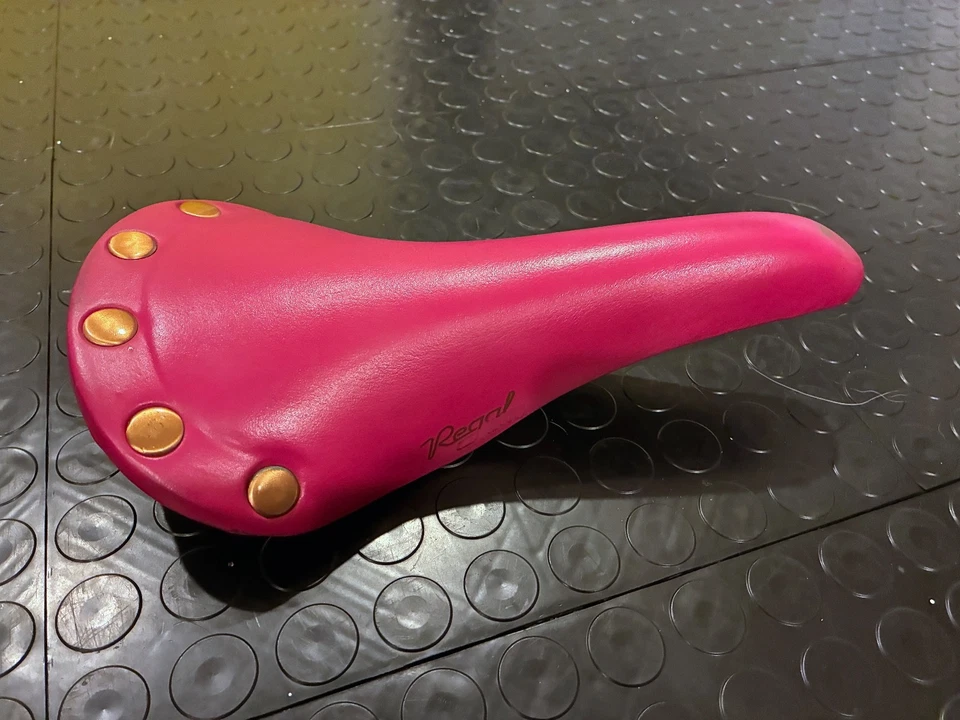 Sella SAN MARCO REGAL GIRARDI RICONDIZIONATA TRAFORATA Foto 2 de 3