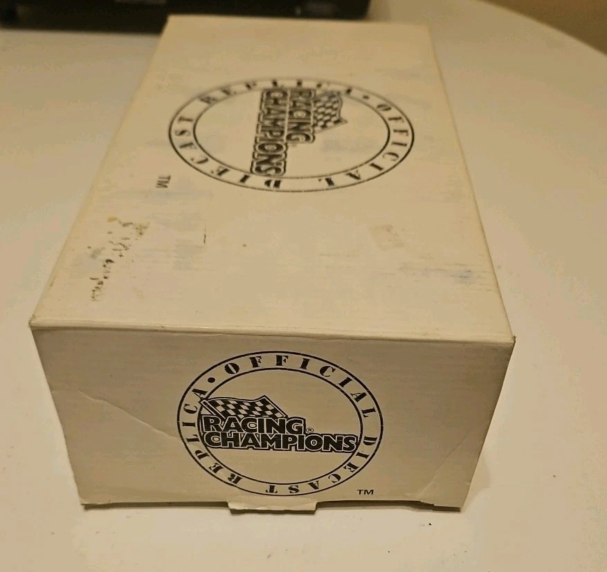 Mad Racing Champions Diecast  Replica Alfred E Neuman Jerry Toliver car - Image 2 of 4