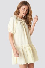 NA-KD Women's Dress Structured Tiered Mini Dress Cream, 36