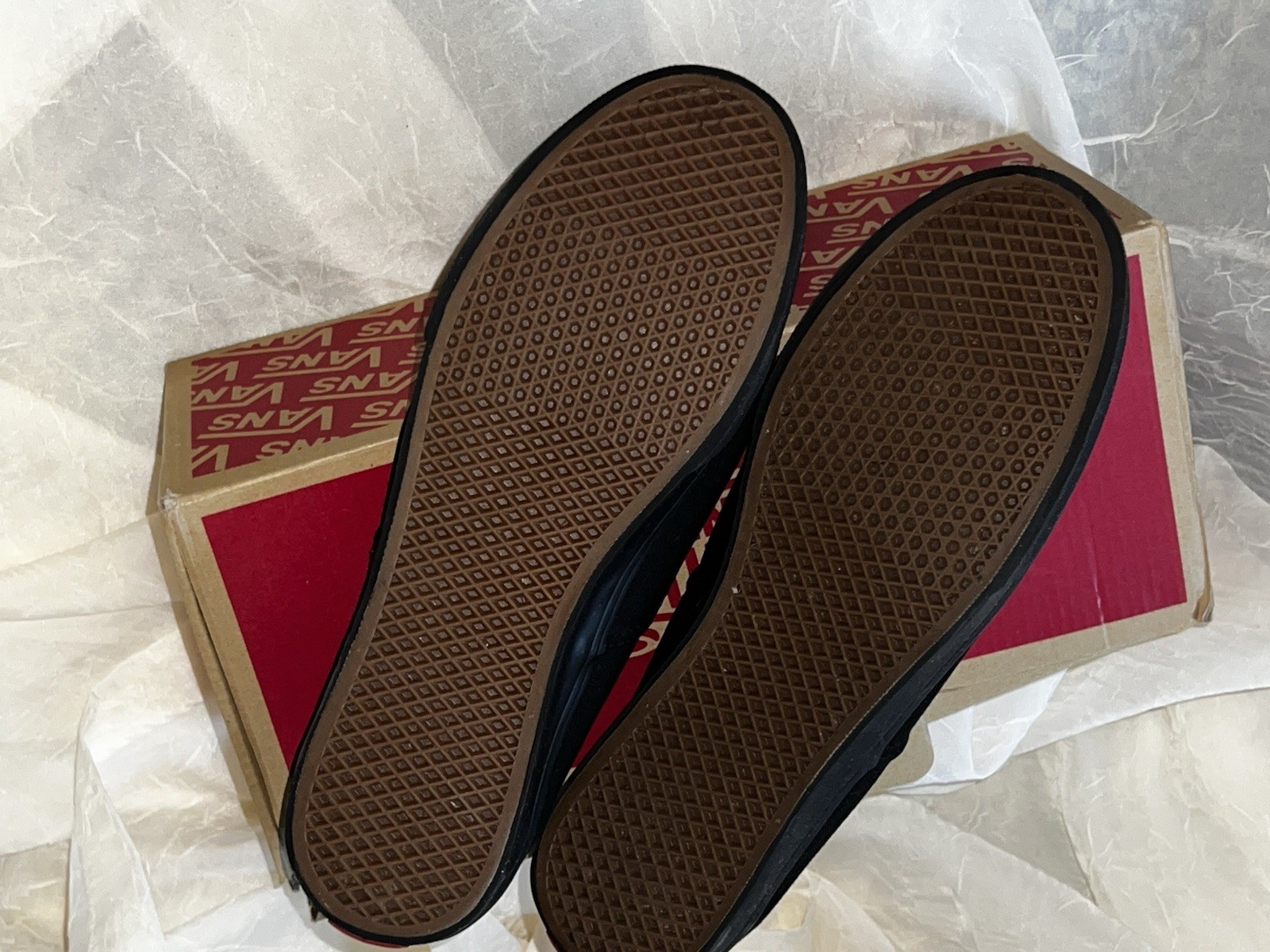 Women’s Van’s Authentic Core Classic Shoes Size 9 Black Brand New In Box image 4