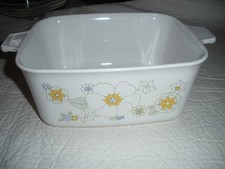 Corning Ware P-4-B Floral Bouquet Baking Loaf...