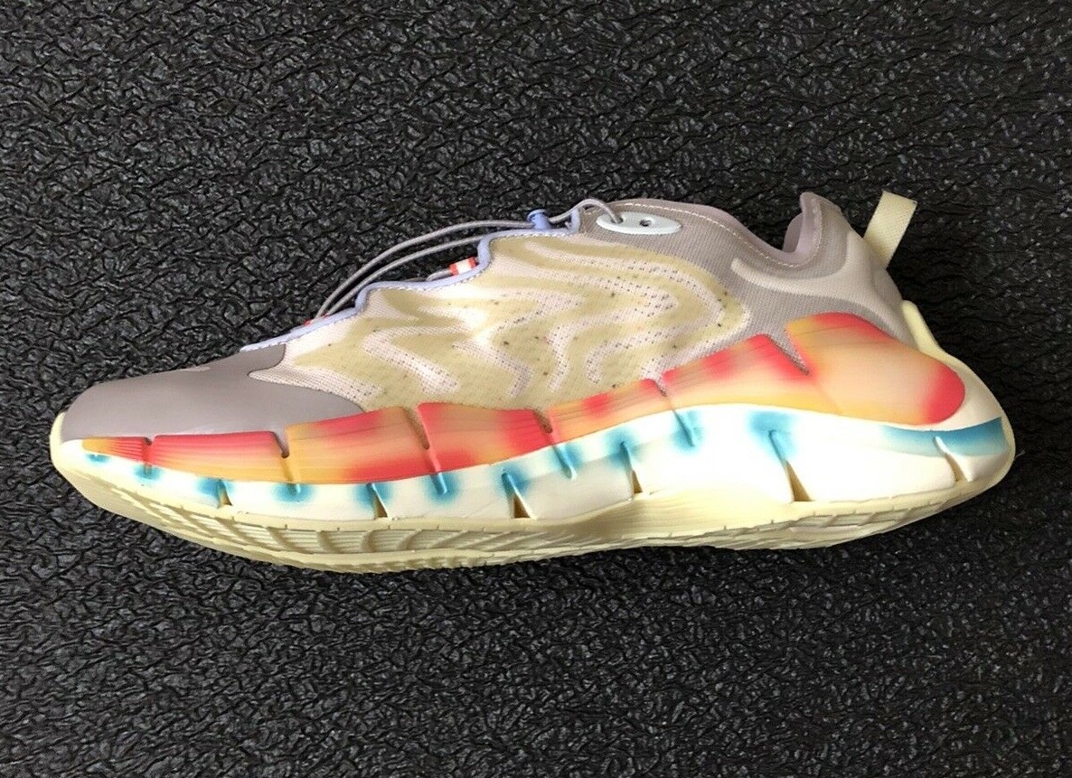 Reebok Zig Kinetica 2 x Brain Dead White Blue Running Shoes  display picture 3
