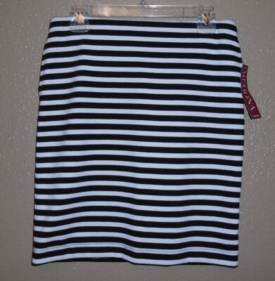 Merona Cream & Ebony & Striped Stretch Pencil Skirt women's size- 6  NWT