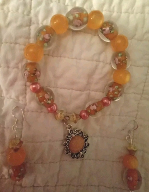 Artist Made Cat Eye Beads,Roses Glass lampwork, Peach bracelet Set