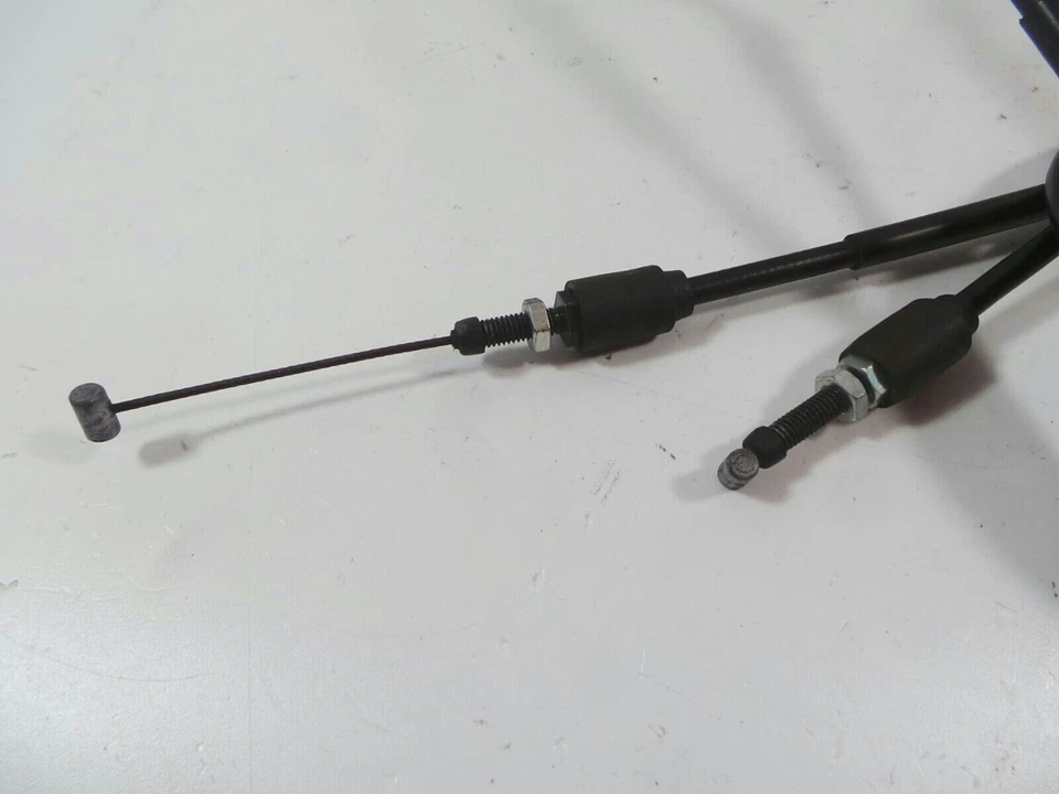 2009 HONDA SILVER WING 600 Throttle Cables - Image 3 of 4