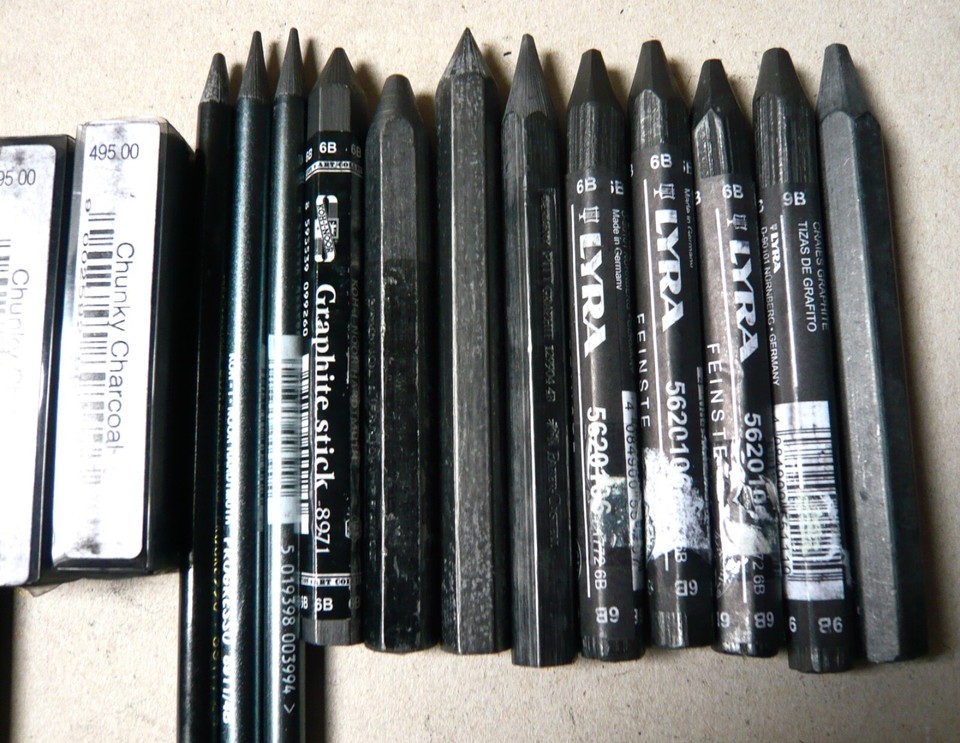 VARIETY OF DRAWING MEDIA eBay