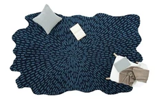 Sting Ray Dash Hand Tufted Woolen Area Rug Carpets for Home, Bedroom Livingroom