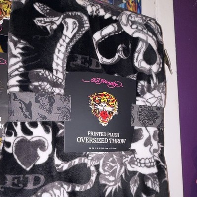 Ed Hardy Plush Oversized Throw 60x70in Black White Tiger Snake Skull Rose