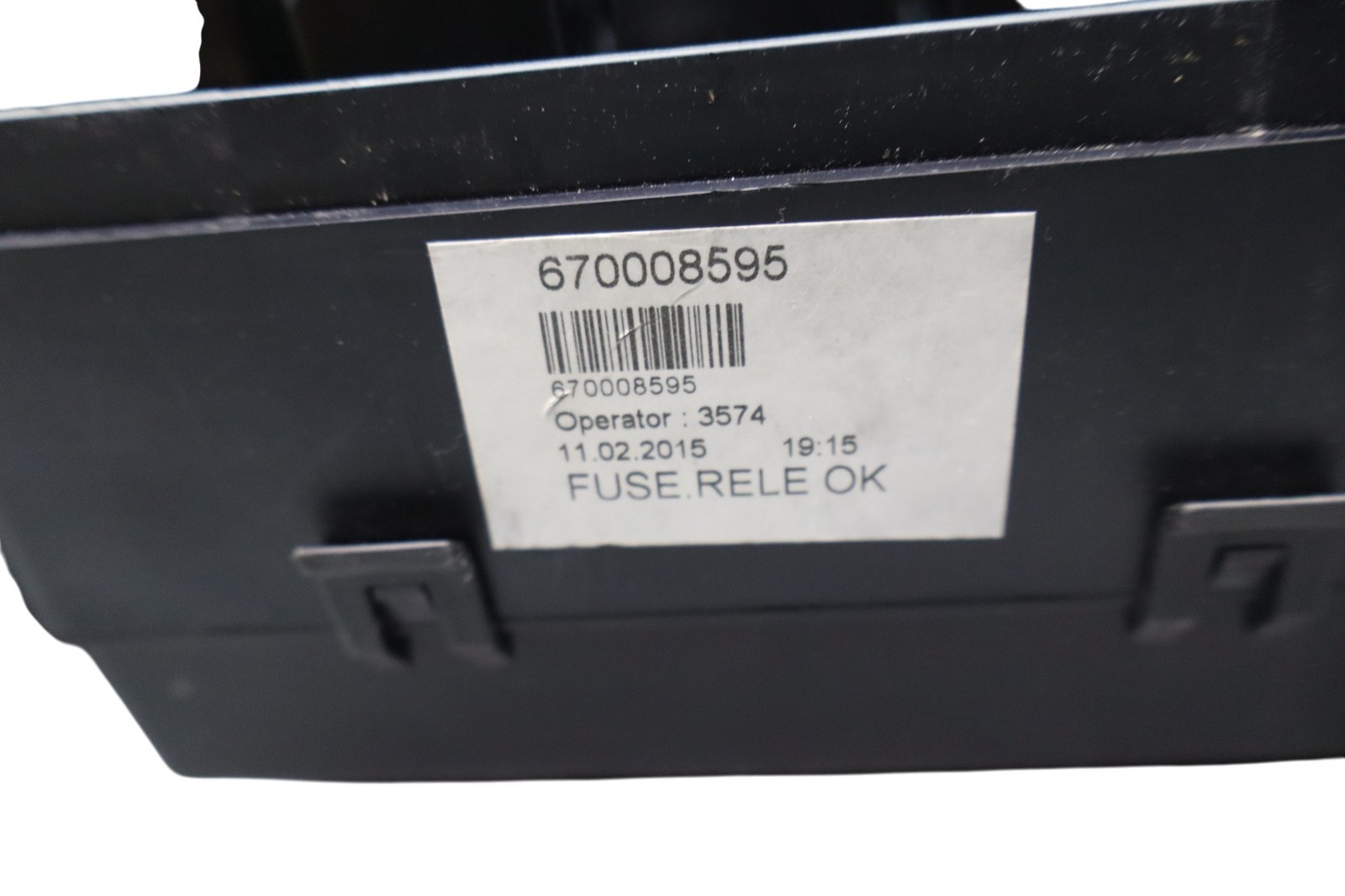 14-17 Maserati Ghibli Rear Fuse Relay Box W/ Cover Black 670008595 OEM