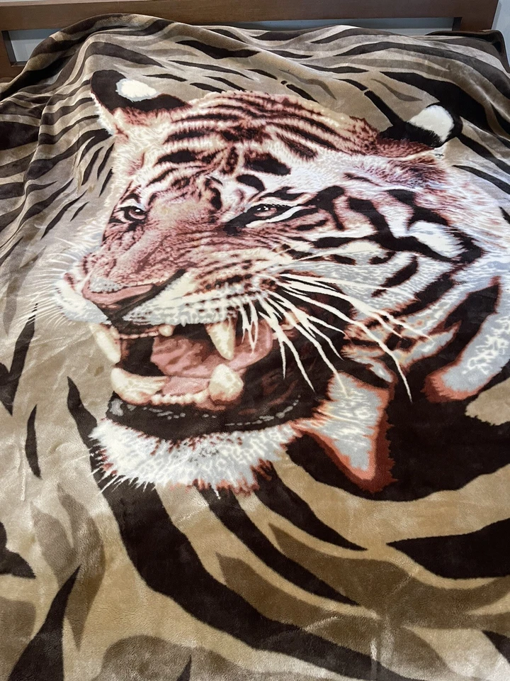 Manta Solaron Tiger Estilo Coreano Grande Gruesa Pesada 83” X 95” Marrón Suave Foto 4 de 4