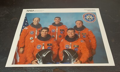 VINTAGE 8'' x 10'' NASA Print Crew of Space Shuttle Mission STS-29    