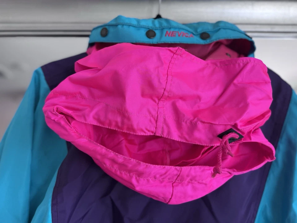 Vintage 80s 90s Nevica Blue & Pink Ski Suit One Piece Snowsuit Snow Bib *Flaws - Image 3 of 4