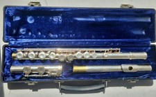 Flute Gemeinhardt 2SP In Case Made In Elkhart, IN.  Great For Band Student NICE