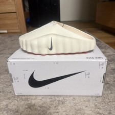 NEW Nike Mind 001 Men's Slippers US 8 SAIL/MTLC PLATINUM
