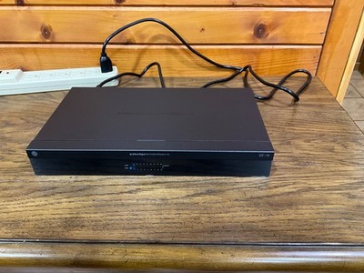 Pakedge SE-18 / 16-Port Gigabit Ethernet Switch w 2 SFP Ports -Black  Works