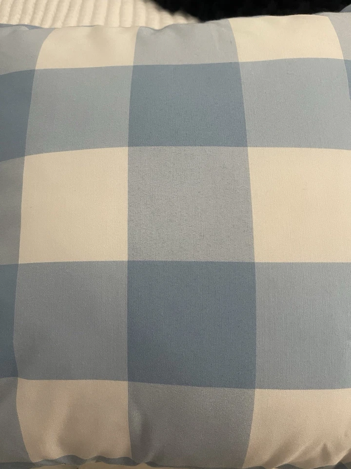 Juego de cama nórdica Laura Ashley Cynthia King nuevo con etiquetas - para no fumadores / sin mascotas Foto 3 de 3