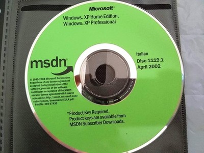 Windows XP Professional / Home Ed 32 bit Full Version Italian & 2