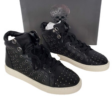 NEW IN BOX VINCE CAMUTO VC-BESTINDA WOMEN'S BLACK SNEAKERS COMFORT  7.5 MED USA
