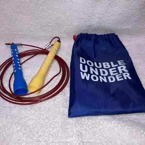 Double Under Wonder Custom Cable Jump Rope Fits 5'2" Red Yellow Blue Stars Bag