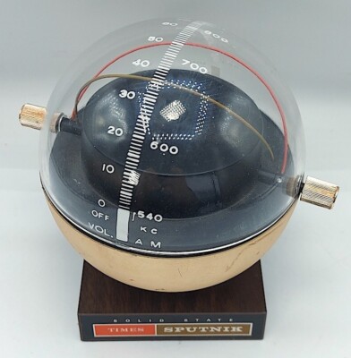 VINTAGE Sputnik space age design Times radio Panasonic Solid State