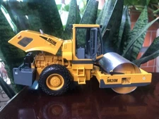 1:35 18CM SHANTUI SR26M Road Roller Construction Equipment Machine Diecast Model