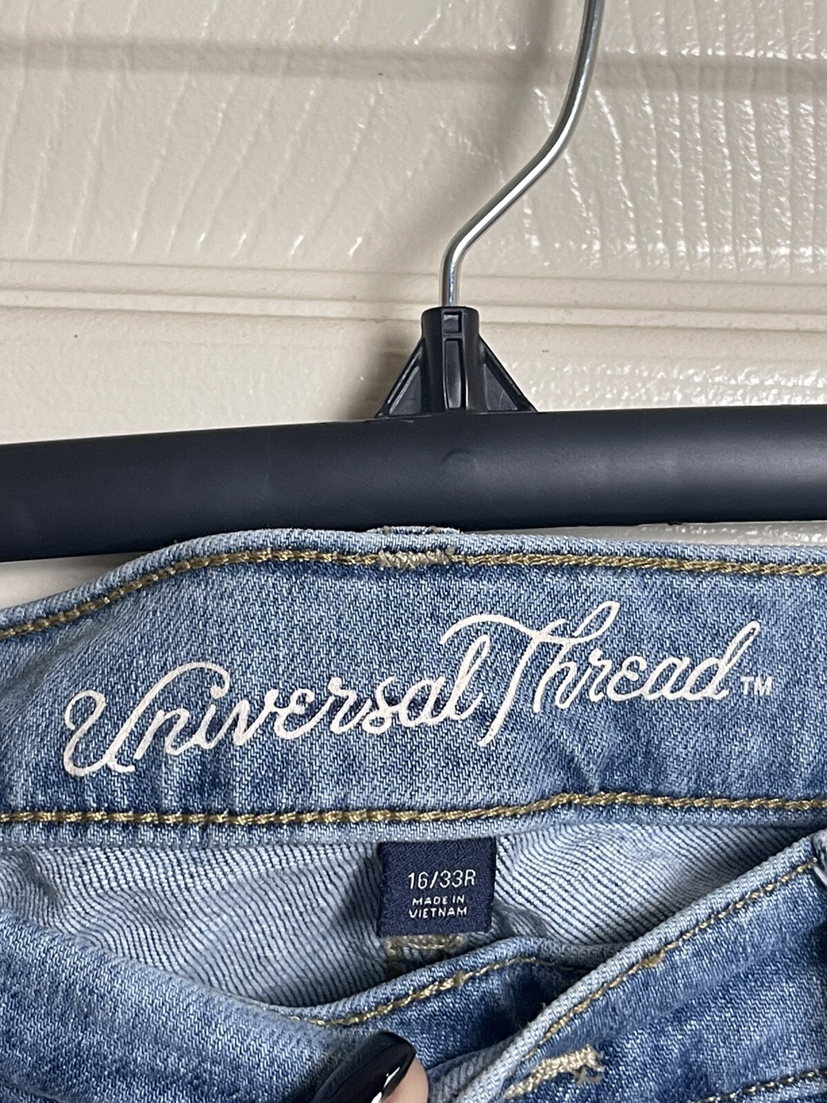 Universal Thread Light Wash Button Fly Distressed… - image 8