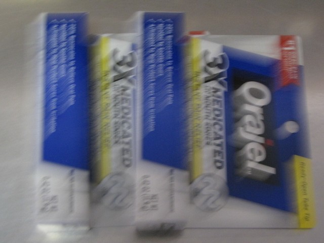 lot  orajel  medicated mouth sore pain relief exp  quantity