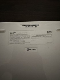 Nintendo Wii U 8GB White Gamepad and Console Cords, Games, & Controllers Working