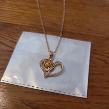 20" Romantic Charm Necklace Heart Rose Shaped Pendant