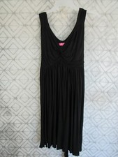 Du Jour Dress Size 1X Black Pull Over Sleeveless V Neck Tie Belt Knot Front 