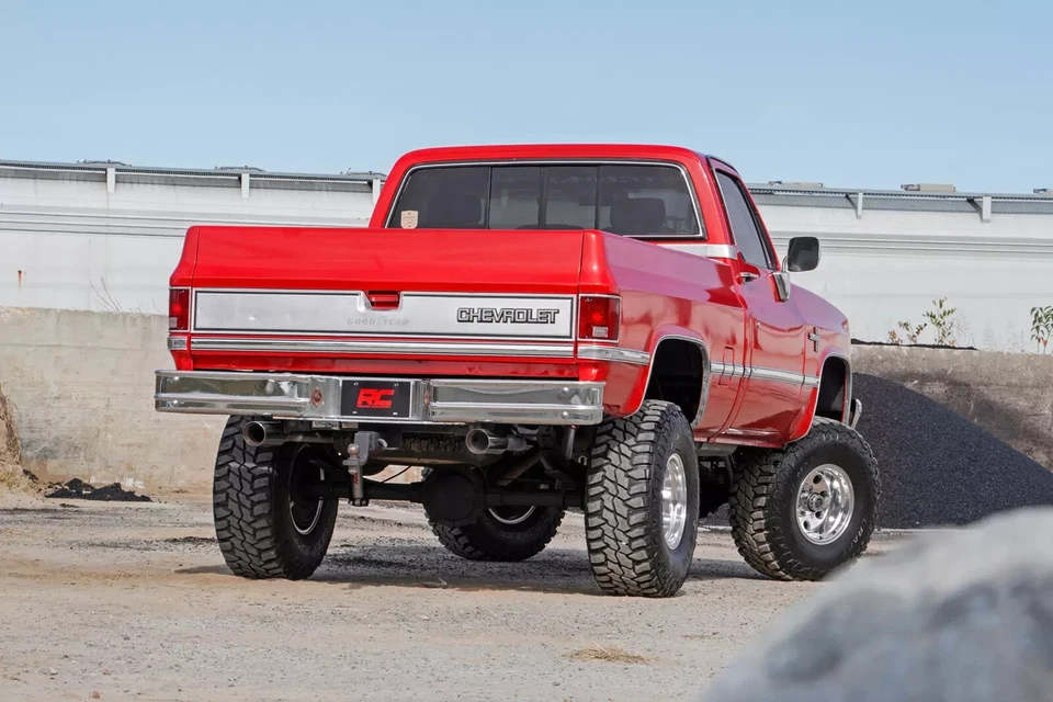 Rough Country 4" Lift Kit w/ M1 Shocks for 88-98 Chevy GMC 1500 Pickup & SUV 4WD Foto 3 de 4