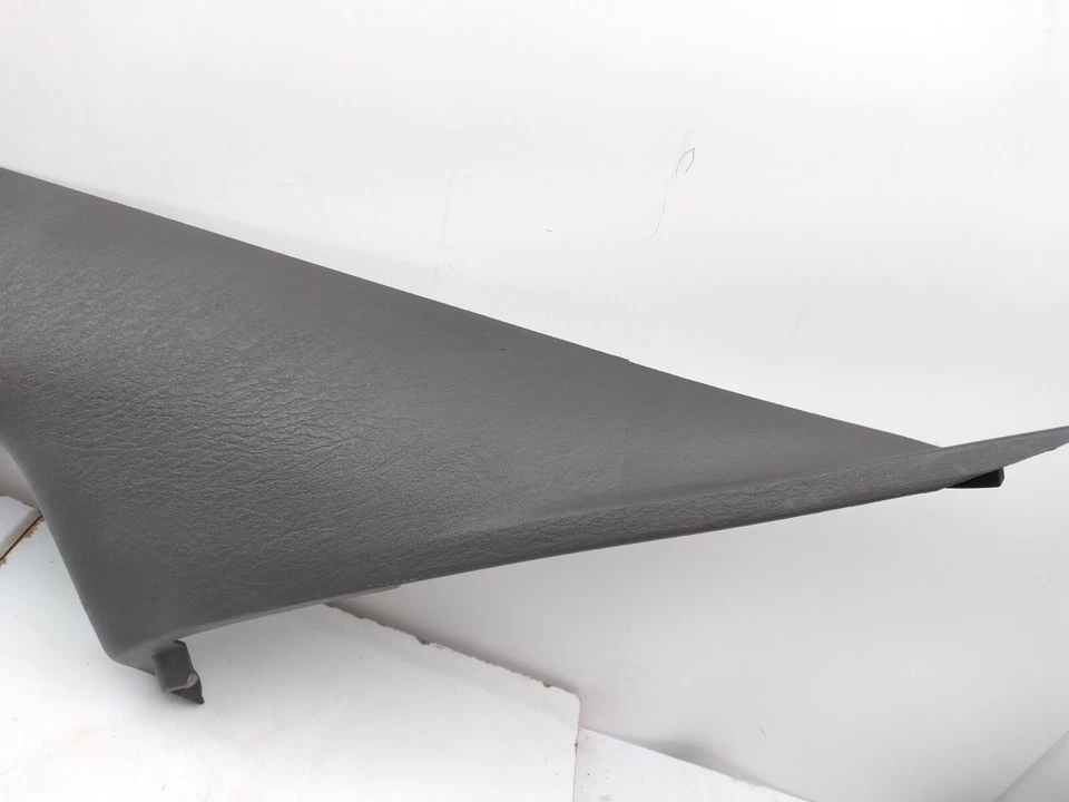 Chrysler Voyager 2001-2007 parte superior izquierda pilar A moldura OEM/02 03 04 05 06 Foto 2 de 4