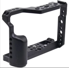 Camera Rig Cage For Fujifilm XT3 Video Cage Protective Frame with 1/4 3/8 Screws