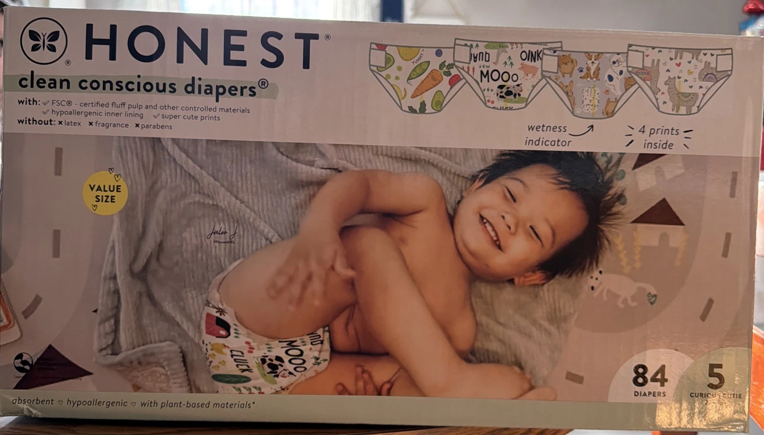Honest Clean Conscious Disposable Diapers Four Print Pack Size 5 84 Ct