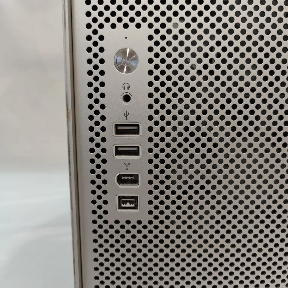 Apple A1186 Mac Pro 2X Xeon E5150 @ 2.66GHz 7GB 1 TB nVidea GEFORCE 7300 GT - Image 3 of 4