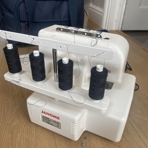 Janome 9200D Overlocker Sewing Machine - Picture 5 of 8