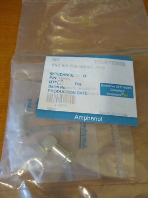 AMPHENOL RIGHT-ANGLE BNC PCB-MOUNT JACK 50 Ohm P/N 112659