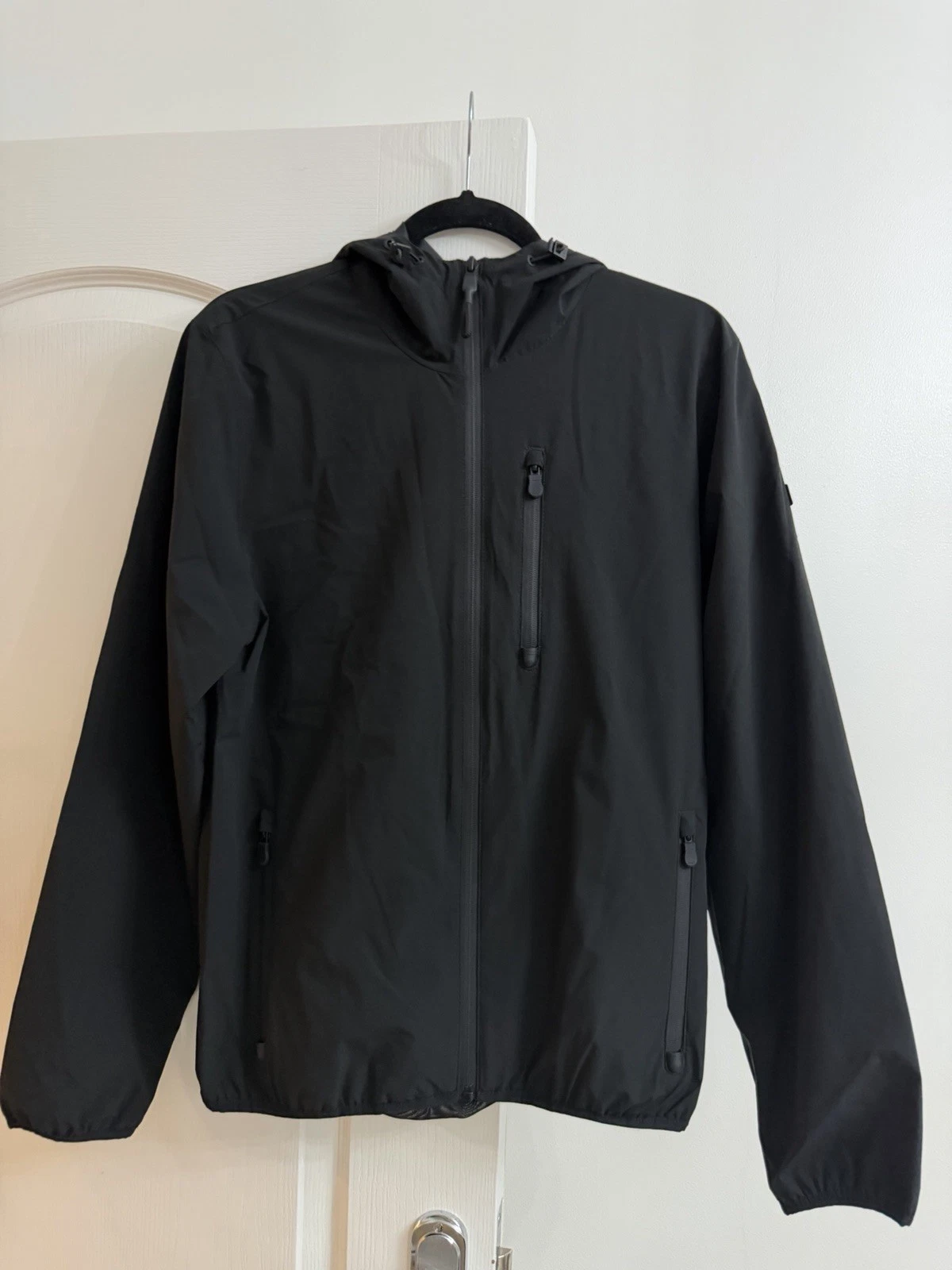 DKNY Men’s Black Waterproof Jacket Size XS
