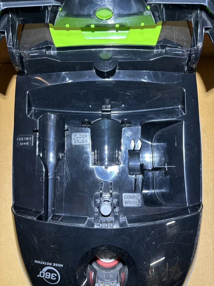 Panasonic MC-CG917 OptiFlow HEPA Canister Vacuum With Attachments Tested READ - Image 3 of 4