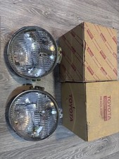Toyota Cressida Rx30 Mx32 Genuine Headlights Rh Lh New With Brackets Toyota Cressida Rx30 Mx32 Genuine Headlights Rh Lh New With Brackets