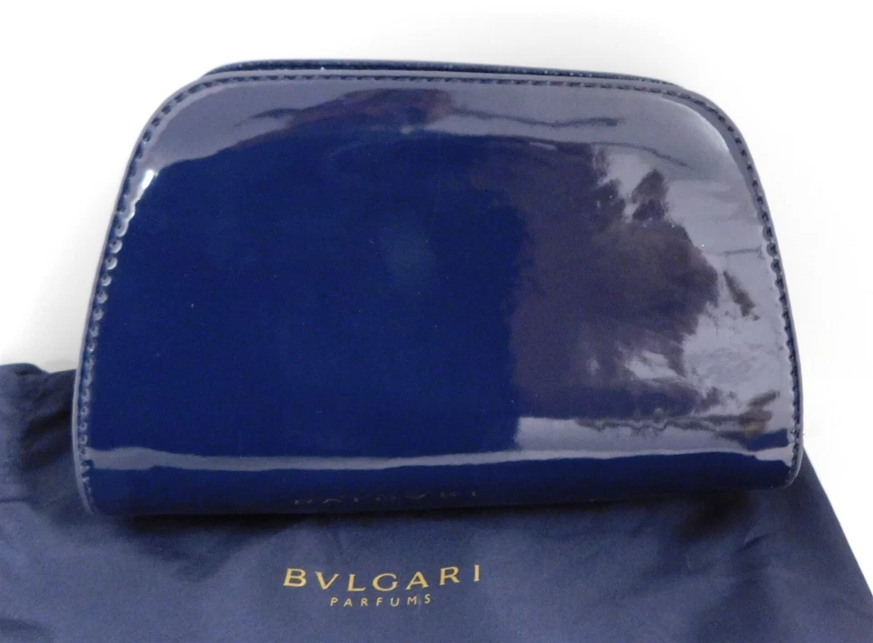 Nuevo estuche clutch cosmético Bvlgari azul marino rosa dorado herrajes Foto 4 de 4