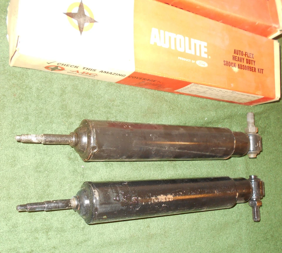 Amortiguadores traseros Ford Galaxie LTD Mercury Monterey 1965 1966 1967 1968 nuevos Foto 4 de 4