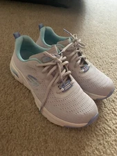 Skechers Womens Arch Fit Air Cooled Lace Up Sneaker Size 10  Grey 